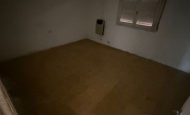 CASA A METROS DE AVENIDA 1 Y CALLE 24