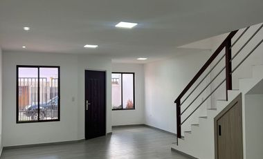 MODERNA CASA EN VENTA