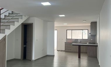 MODERNA CASA EN VENTA