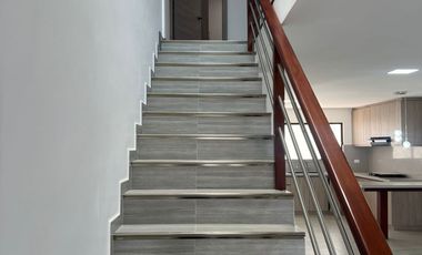 MODERNA CASA EN VENTA