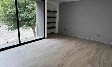 Casa en Parque Cuernavaca – 4 recámaras, cochera 3 autos y jardín privado