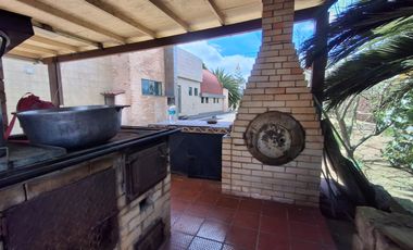 ESPECTACULAR CASA CAMPESTRE BUYARA III, CHIA