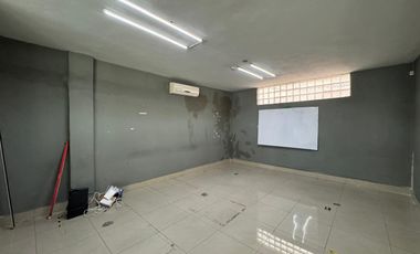 Edificio en Blvd. Diaz Ordaz en Renta o Venta Frente a Proyecto de Mega Parque