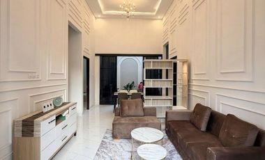 DIJUAL RUMAH CLASSIC MODERN FULL FURNISHED UTARA JOGJABAY / SD MODEL