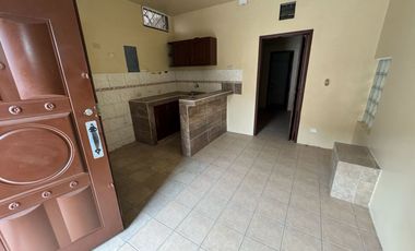 URBANIZACION VILLA DEL REY ETAPA REY CARLOS VENDO PRECIOSA VILLA MODELO PALACIO 6 DOS PLANTAS CUATRO DORMITORIOS. OPORTUNIDAD