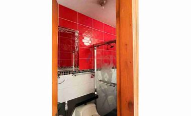 ✨ CASA URBANA DE 4 PISOS EN VENTA – AMPLIA, RENTABLE Y CON GRAN POTENCIAL DE INVERSIÓN ✨