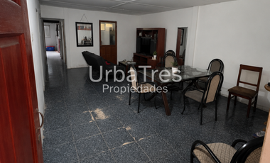 Venta Casa 6 dormitorios 2 baños, Avenida Las Acacias, Arica
