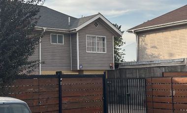 Linda Casa En Arriendo 3d+2b+e Puente Alto