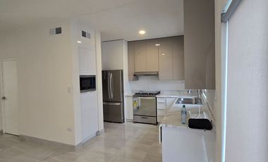 CASA DE RENTA EN CERRADA QUEBEC (6 meses) , MEXICALI, DISPONIBLE 30 MAYO
