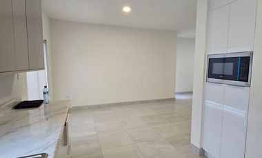 CASA DE RENTA EN CERRADA QUEBEC (6 meses) , MEXICALI, DISPONIBLE 30 MAYO