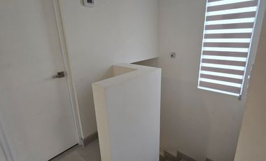 CASA DE RENTA EN CERRADA QUEBEC (6 meses) , MEXICALI, DISPONIBLE 30 MAYO