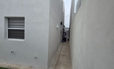 CASA DE RENTA EN CERRADA QUEBEC (6 meses) , MEXICALI, DISPONIBLE 30 MAYO