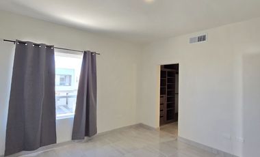 BONITA CASA DE RENTA EN CERRADA QUEBEC DISPONIBLE 20 DE JUNIO