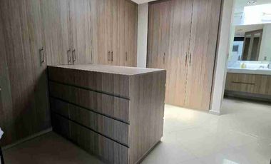 Casa en esquina de 2 habitaciones