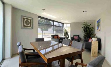 Casa en esquina de 2 habitaciones