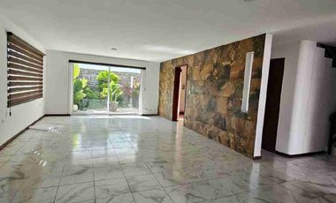 Casa en renta Altavista ,lomas 1