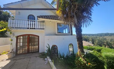 BROKER ALMENDROS 4D-3B-SE-PATIO