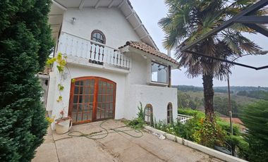 BROKER ALMENDROS 4D-3B-SE-PATIO