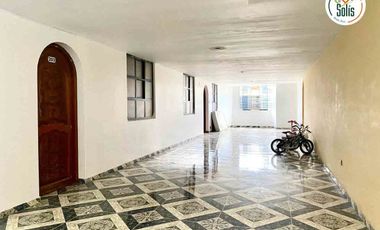 VENDO CASA PARA NEGOCIO REF. hOSPITAL SIMÓN BOLÍVAR