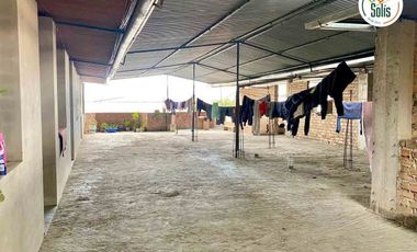 VENDO CASA PARA NEGOCIO REF. hOSPITAL SIMÓN BOLÍVAR