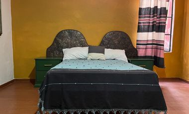 RENTO CUARTO CON BAÑO ZONA CENTRO CON OPCION SER OFICINA EN SAN MIGUEL DE ALLENDE GUANAJUATO