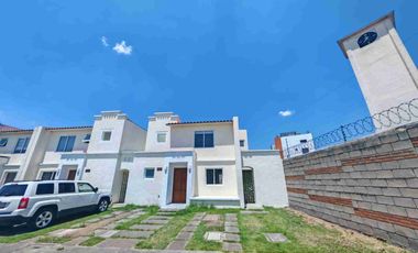 CASA EN RENTA EN METEPEC. RESIDENCIAL EL CASTAÑO 2. A UNOS MINUTOS DEL TREN INTERURBANO