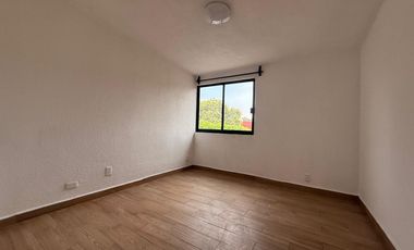 RENTA CASA EN LAS ALAMEDAS