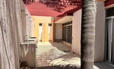 Casa en Renta en Canteras de San José