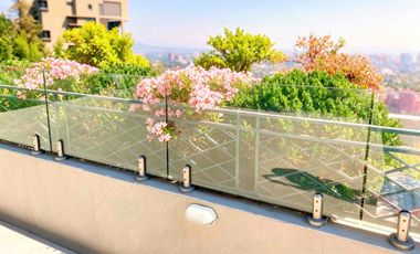 Exclusivo departamento de gran tamaño con 750 m² totales y 407 m² útiles, diseñado para quienes buscan amplitud