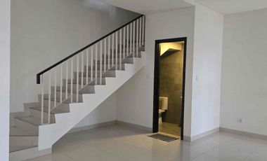 Disewakan Rumah di Maison Metland Menteng Cakung Jakarta Timur