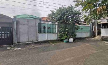 Jual cepat! Rumah hitung tanah dalam komplek migas dekat binus syahdan jakarta barat