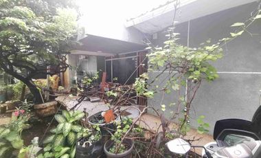 Jual cepat! Rumah hitung tanah dalam komplek migas dekat binus syahdan jakarta barat
