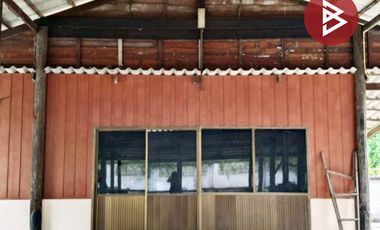 ขาย/เช่า บ้านเดี่ยวริมน้ำพร้อมที่ดิน เนื้อที่ 1 ไร่ 25 ตร.วา ต.ท่าไข่ ฉะเชิงเทรา