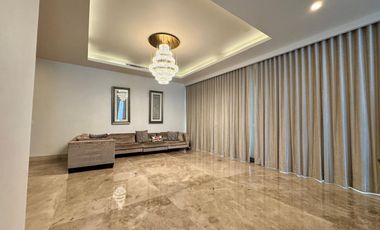 Hermosa Residencia Clásica en Venta en Rinconada Colonial, Apodaca