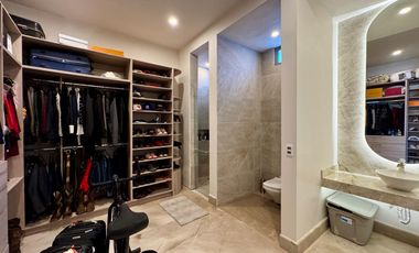 Hermosa Residencia Clásica en Venta en Rinconada Colonial, Apodaca