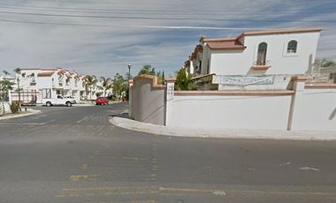 Casa en Venta de Remate en Urbi Quinta Montecarlo Tonalá JAL