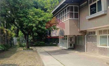 NEGO SAMPAI Deal!! Bangunan Komersial Premium Prapanca Jakarta Selatan – LT 1.165 m², || Lokasi Sangat Strategis