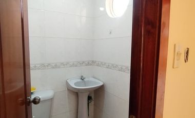 Casa 3 habitaciones con buhardilla y patio