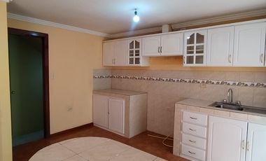 Casa 3 habitaciones con buhardilla y patio