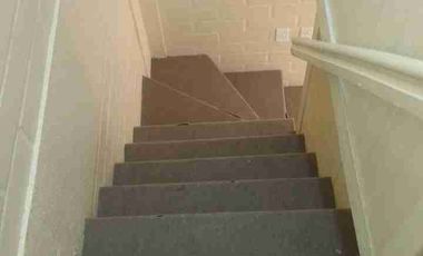Arriendo casa de 2  pisos, Jardines de Machali. a.pasos de cerro San Juan