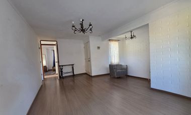 Se vende casa de un piso - pasaje cerrado - puertas del sol curauma