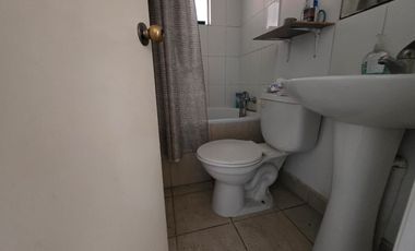 Se vende casa de un piso - pasaje cerrado - puertas del sol curauma
