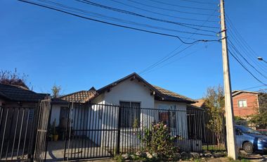 Se vende casa de un piso - pasaje cerrado - puertas del sol curauma