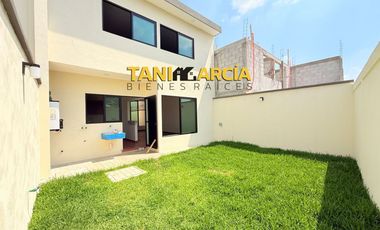 Vendo 2 Casas Nuevas con amplio jardín en Fortín, caseta con vigilancia