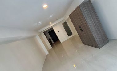FOR RENT| East Glory Big Studio with 15K