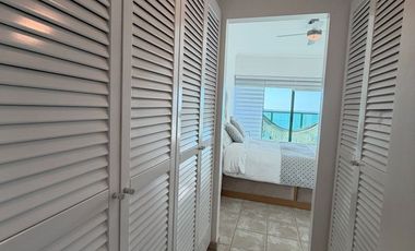 SALINAS COLON MIRAMAR: VENDO SUITE FRENTE AL MAR REMODELADA