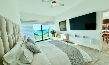 SALINAS COLON MIRAMAR: VENDO SUITE FRENTE AL MAR REMODELADA