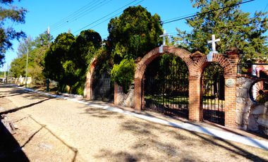 VENDO BONITA FINCA CON 2 CASAS EN TEQUISQUIAPAN