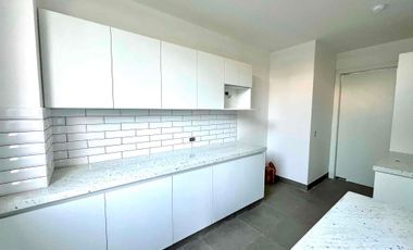 Alquilo hermoso departamento de estreno,  planta baja, disponible en Agosto