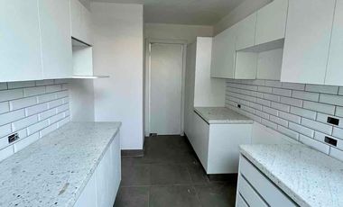 Alquilo hermoso departamento de estreno,  planta baja, disponible en Agosto